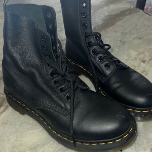 Dr Marten Air Wait Slip resistant size 7L
